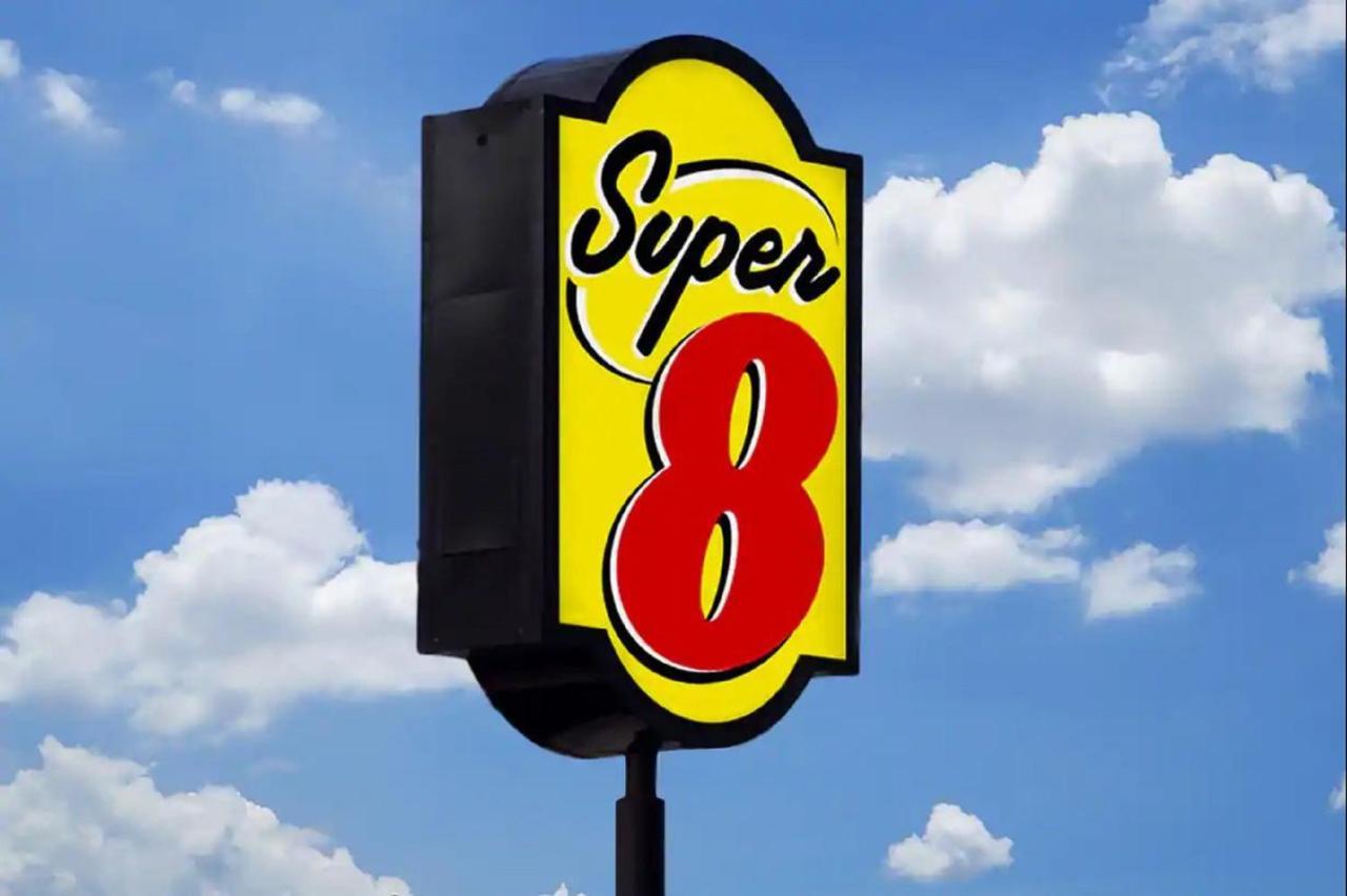 Hotel Super 8 By Wyndham Moosonee Exterior foto