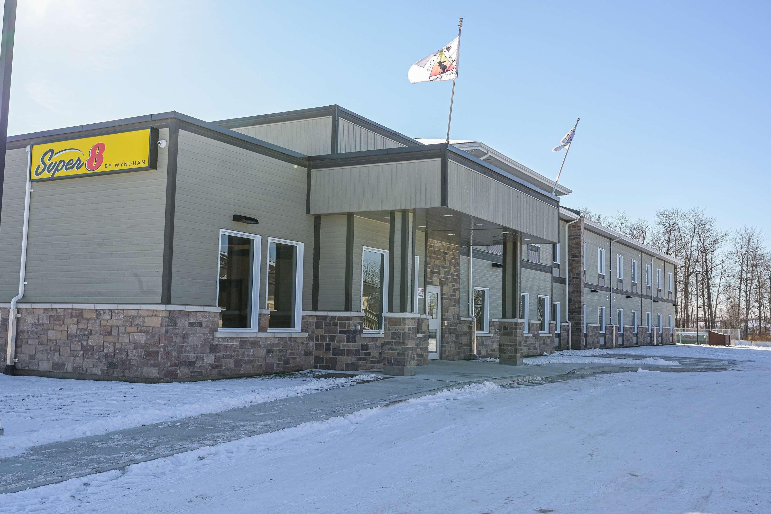 Hotel Super 8 By Wyndham Moosonee Exterior foto